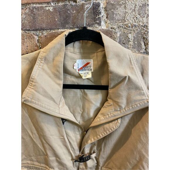 Vintage Sport Essence Cargo Utility Vest Tan double breast pocket, cinched waist - Picture 4 of 8